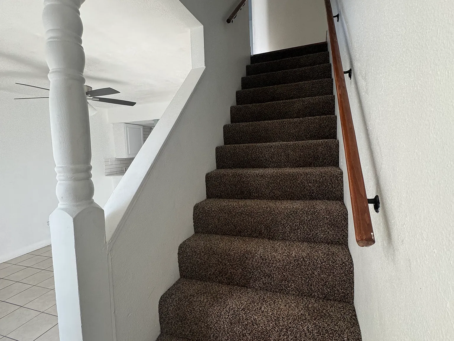 2 bed, 700 sqft, $1,300 — Photo 4