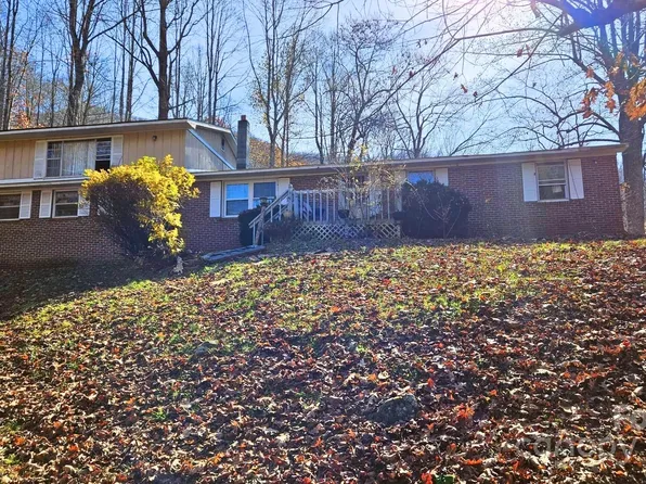 1007 N Fork Rd, Barnardsville, NC 28709