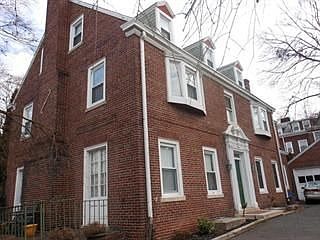 4th image of 449-455 Highland Ave