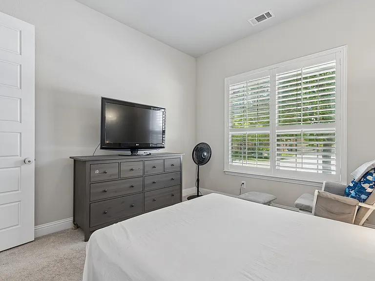 3028 Dustywood Dr — Photo 22