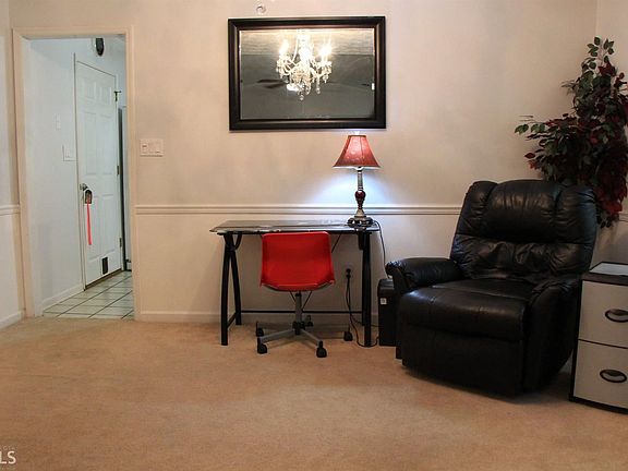 2nd image of 120 Terrace Tay