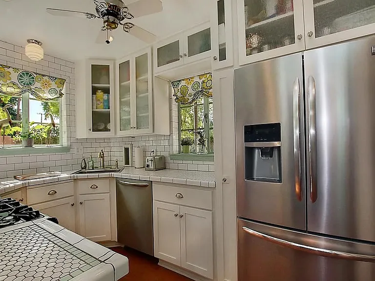 501 W Granada Rd — Photo 5
