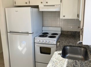 681 State Rd APT 14, Plymouth, MA 02360