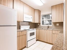 1060 NE 78th Street Rd