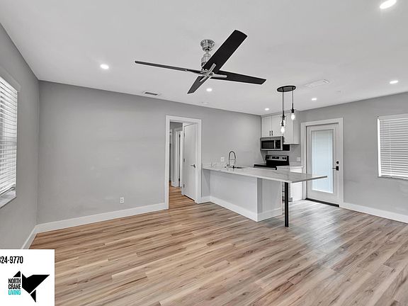 2nd image of 523 Royal Palm Blvd #F4