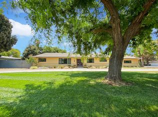 3117 W Royal Oaks Dr, Visalia, CA 93277