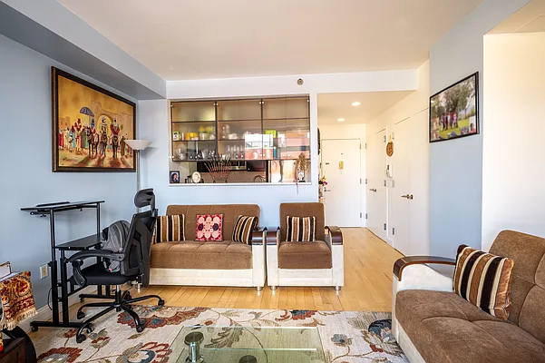 Rented by R New York | media 1