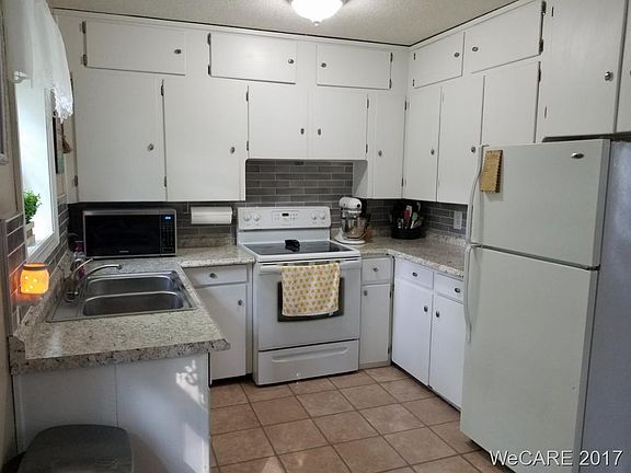 3rd image of 1715 Milton Ave