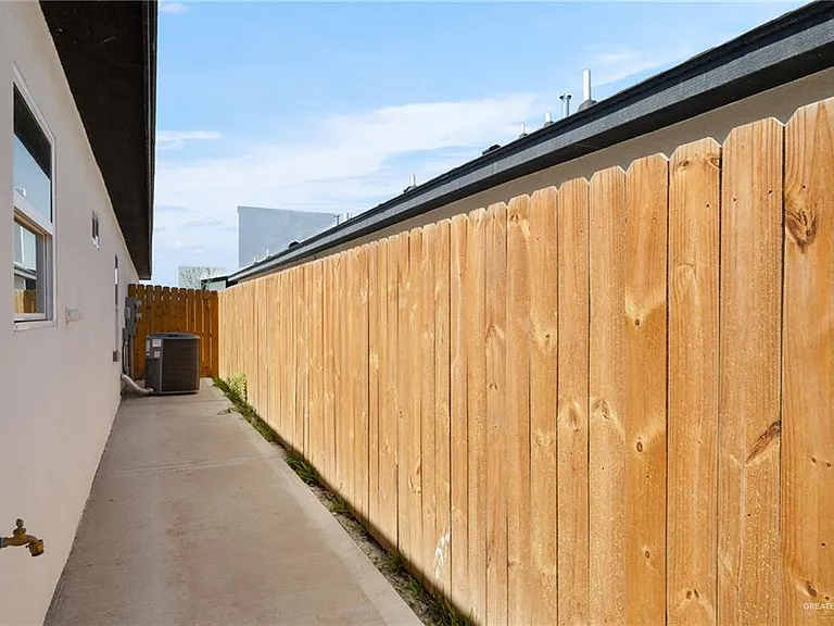 11308 N 25th Ln #3 — Photo 16