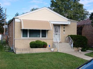 215 W 146th St, Riverdale, IL
