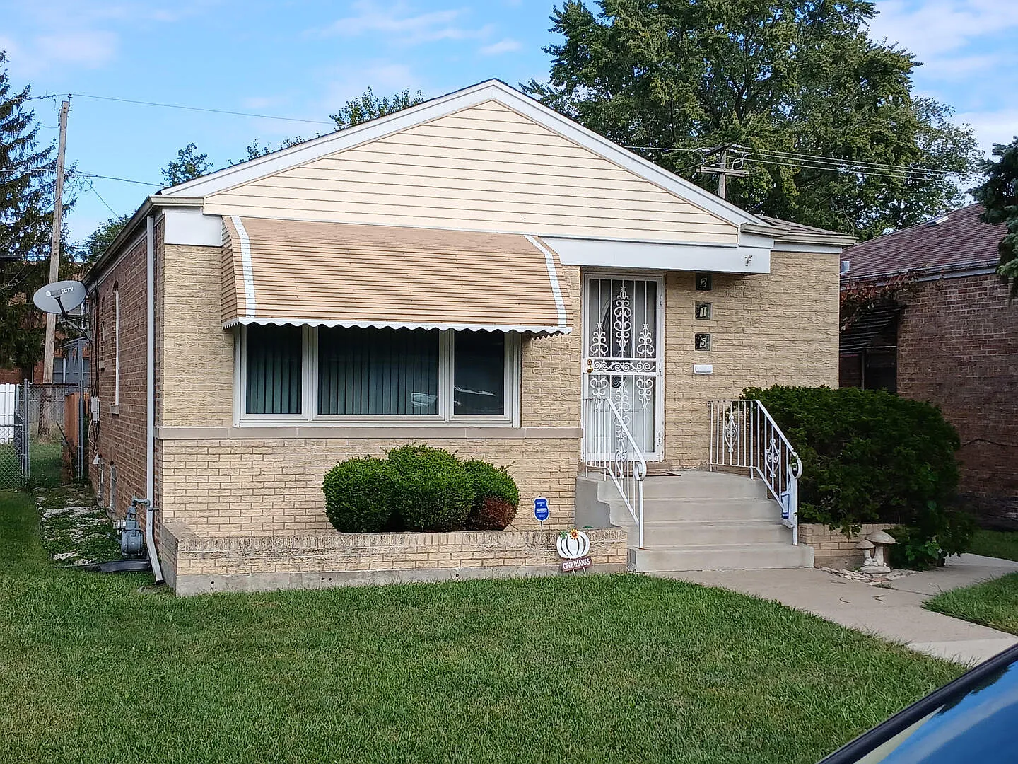 215 W 146th St photo 1
