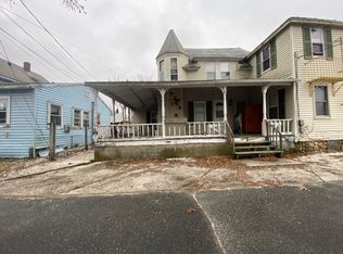 16 Holly St, Wareham, MA 02571