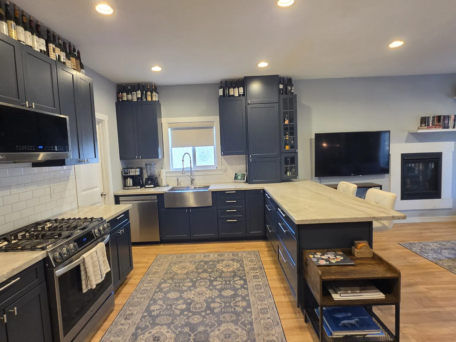 1053 William Ave — Photo 4