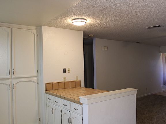 4th image of 3821 W Damsen Ave