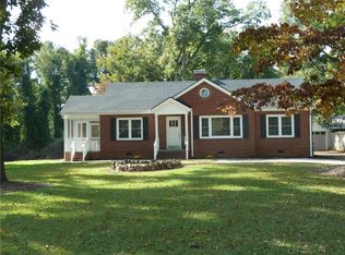 103 Northampton Rd, Seneca, SC 29672