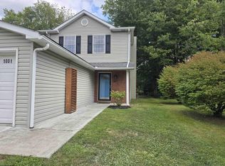1001 Fair Oaks Dr, Fairmont, WV 26554