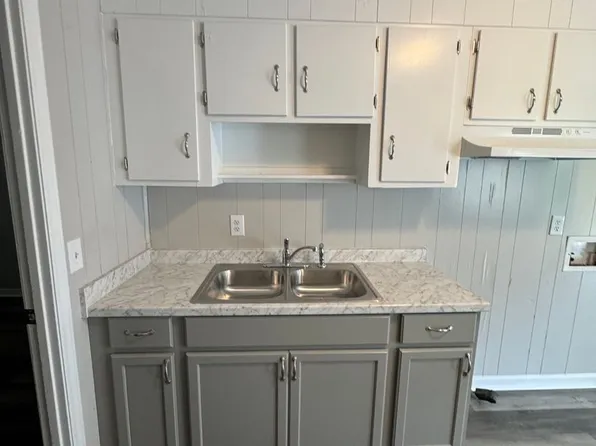 Hart Street 2212, 2212 Hart St #A, Durham, NC 27703