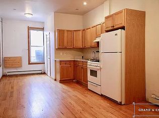 307 Leonard St #1, Brooklyn, NY 11211