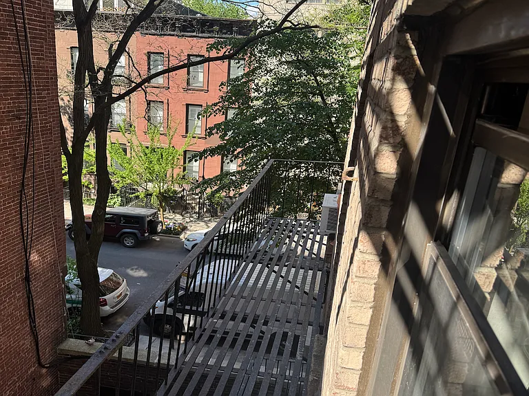 448 E 87th St #3D — Photo 4