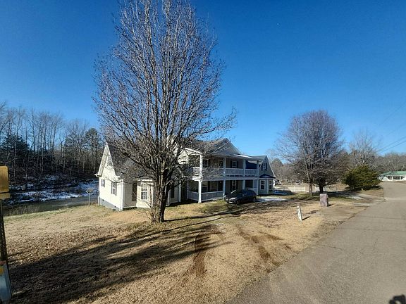 3rd image of 545 Bensontown Dr