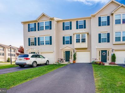 2402 Orchard View Rd, Reading, PA, 19606