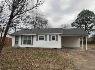 1224 Palmer St, Dyersburg, TN 38024
