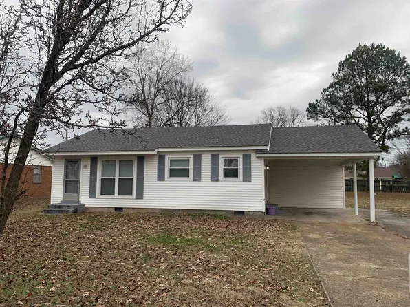 1224 Palmer St, Dyersburg, TN 38024