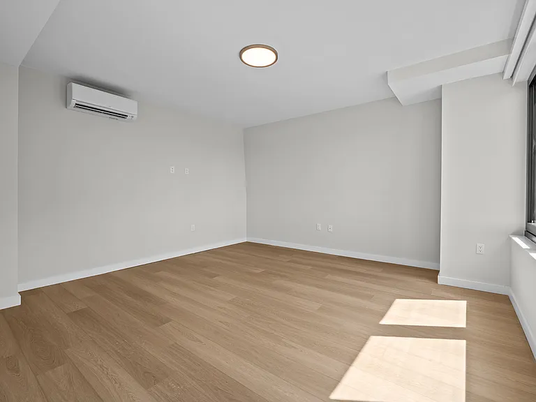 2905 W 17th St #8C — Photo 5