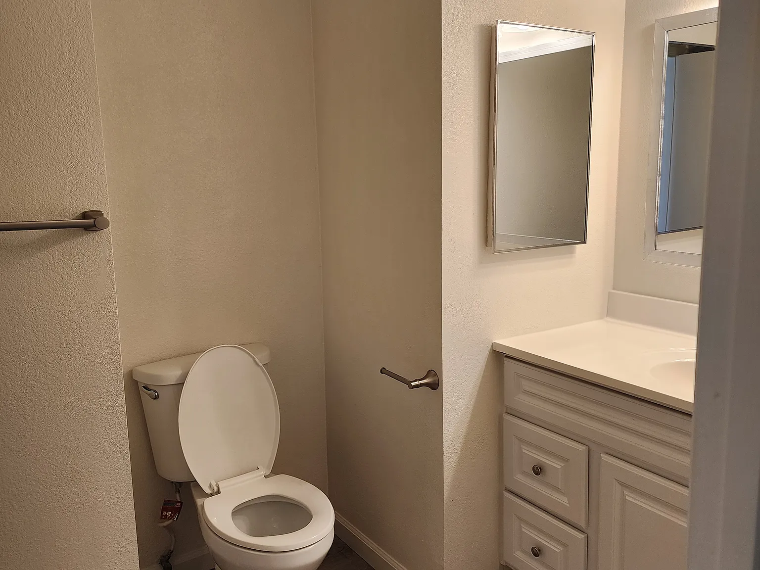 Casa Blanca Apartments — Photo 4