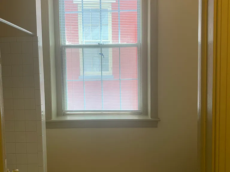 414 Middle St #I — Photo 10