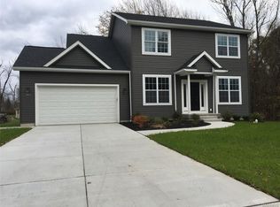 245 Haussauer Rd, Amherst, NY 14068