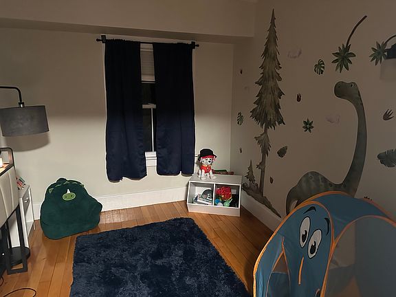 5th image of 7 Inman St