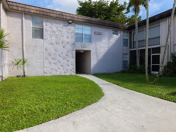 10385 N Kendall Dr #P1, Miami, FL 33176