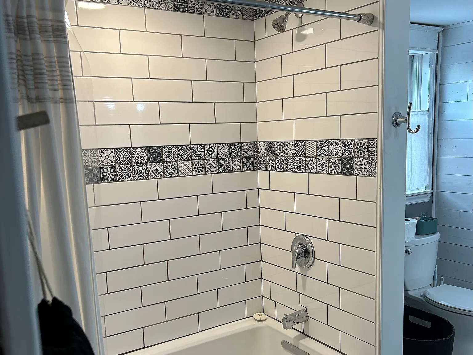 Studio, 700 sqft, $1,800 — Photo 3