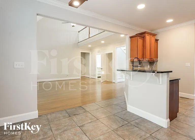 7131 Greystone Village Ct — Photo 7