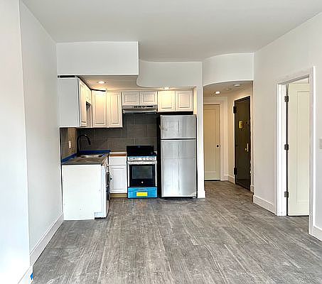 1st image of 1997 3rd Ave APT 3A
