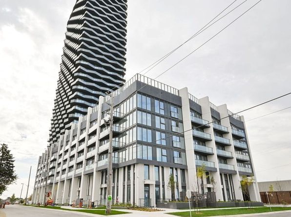 36 Zorra St #523, Toronto, ON M8Z 0G5