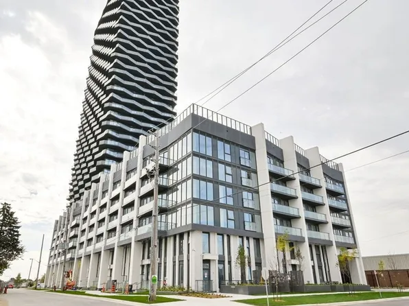36 Zorra St #523, Toronto, ON M8Z 0G5