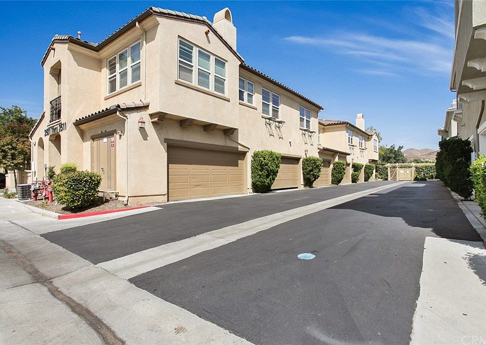 1st image of 1800 E Lakeshore Dr Unit 2503
