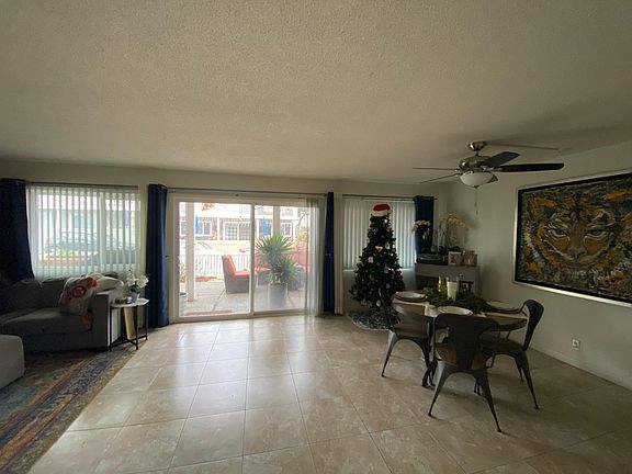 4th image of 112 44th St APT A