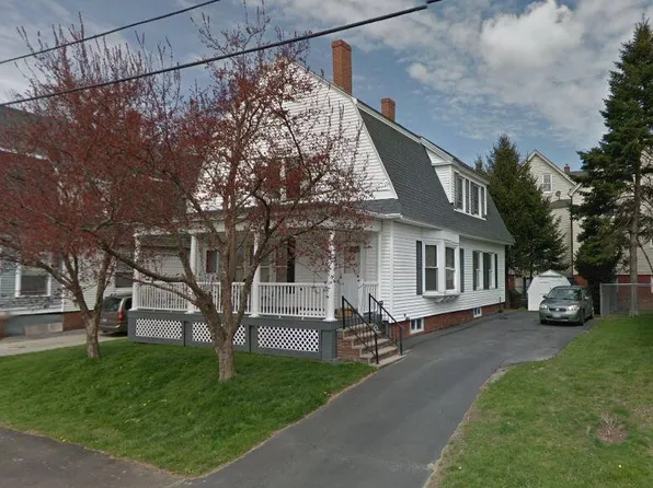 7 Curtis Street, Lewiston, ME 04240