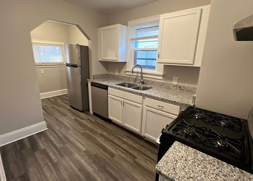 1st image of 591 Sanford Ave