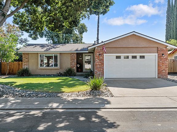 2nd image of 1816 Manzanita Dr