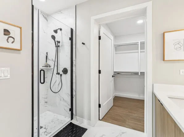 5 Port Imperial Boulevard image 85 of 108