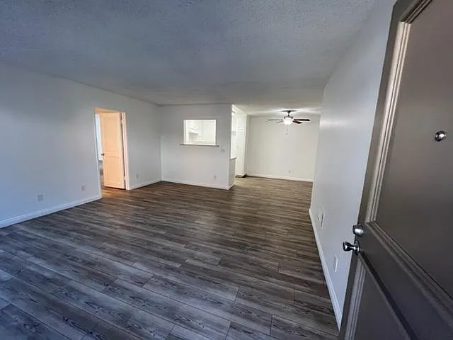 Beachwood Village Apartments — Photo 91