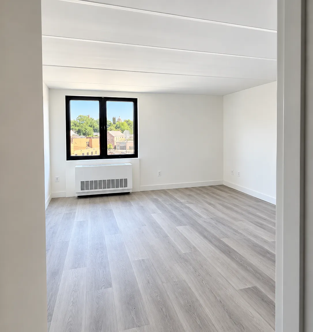 2 bed, $2,820 — Photo 1