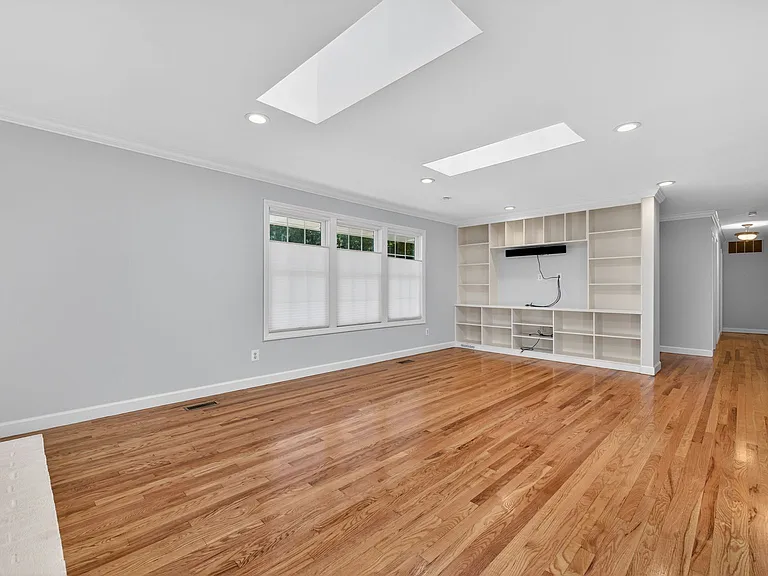 23017 Timber Creek Ln — Photo 25