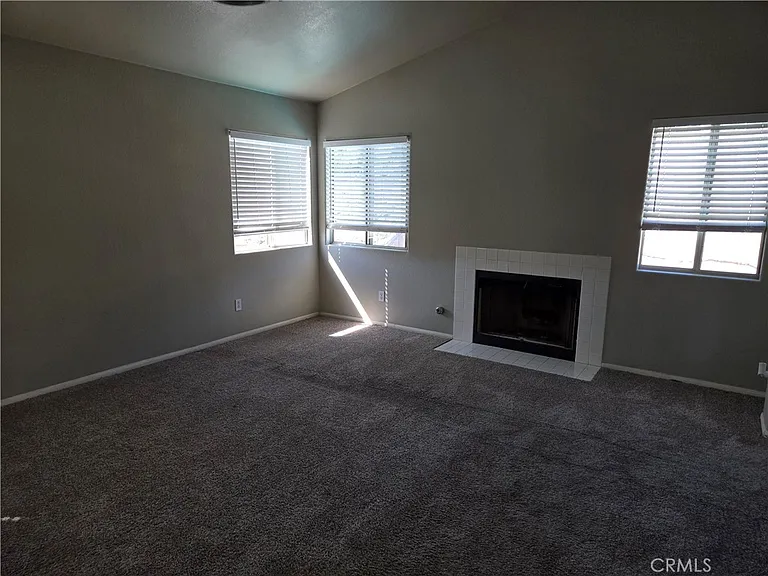 15721 Lake Ridge Rd — Photo 13