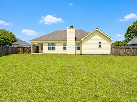 223 Bryson Way — Photo 3