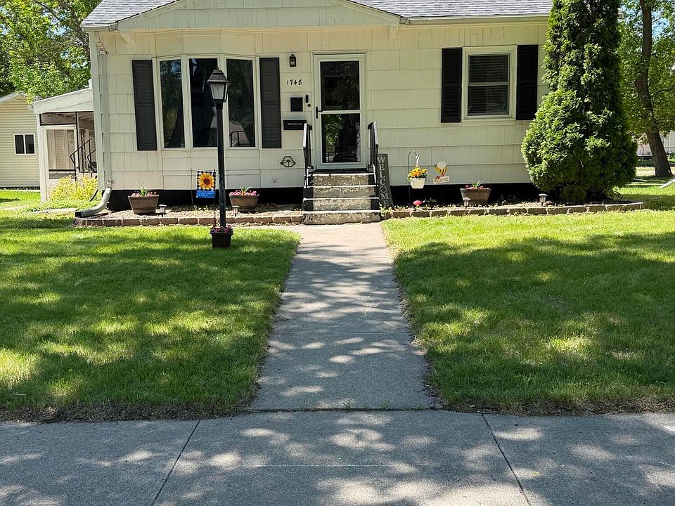 1st image of 1748 S 2nd St